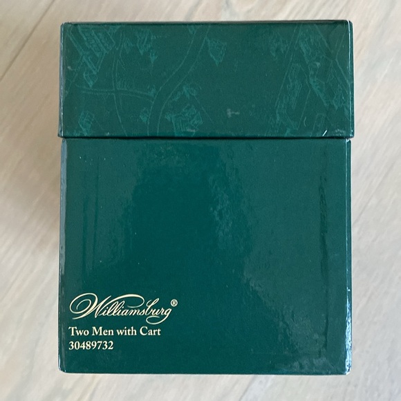 Williamsburg Two Men with Cart - Lang and Wise - Picture 3 of 11